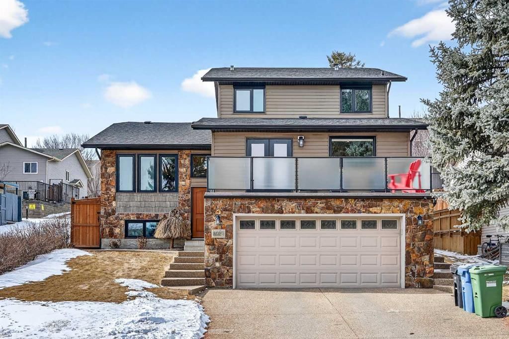 5027 Norris Road NW, Calgary — main listing photo