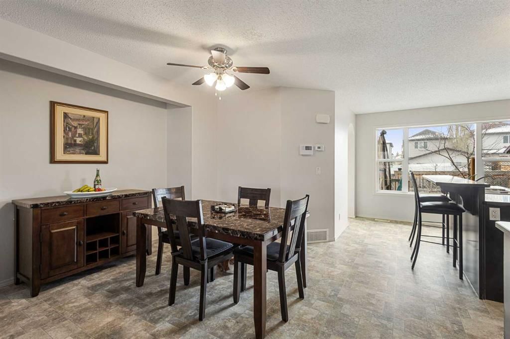 41 Silverado Saddle Avenue SW, Calgary — photo 5 of 27