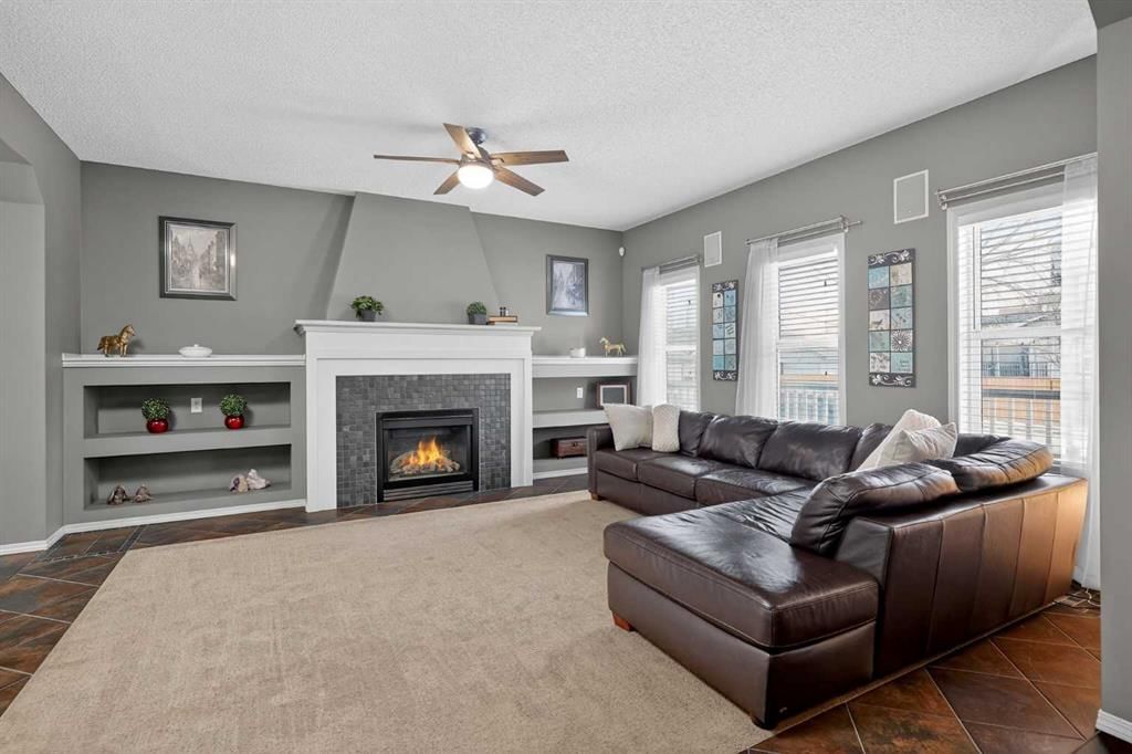 210 Elgin View SE, Calgary — photo 5 of 50