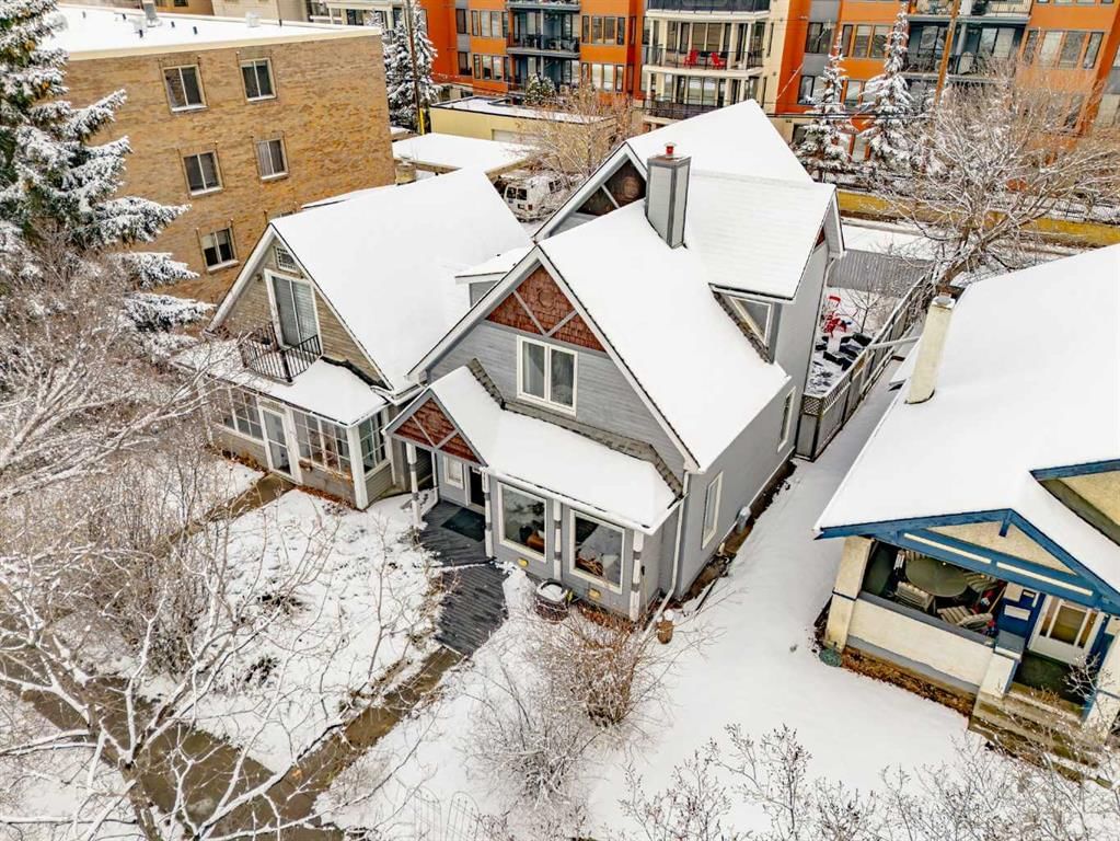 1416 Memorial Drive NW, Calgary — photo 2 of 30