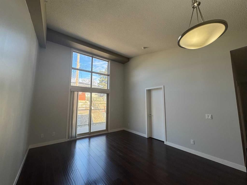 528, 4303 1 Street NE, Calgary — photo 4 of 23