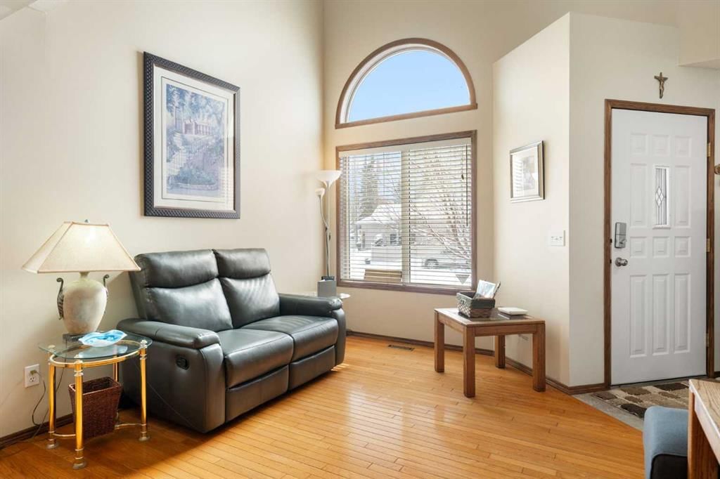 80 Chaparral Road SE, Calgary — photo 4 of 50