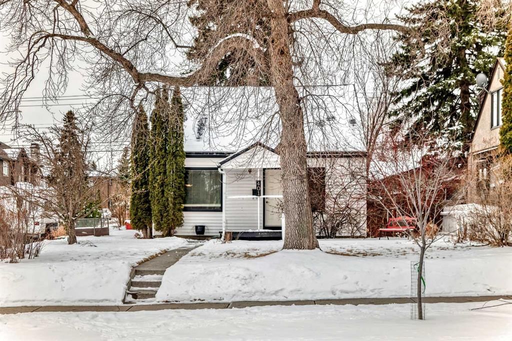 401 27 Avenue NW, Calgary — photo 2 of 24