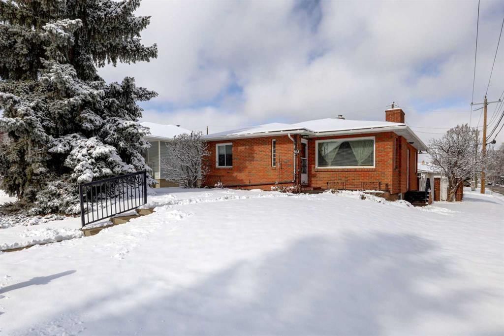 640 17 Avenue NE, Calgary — main listing photo