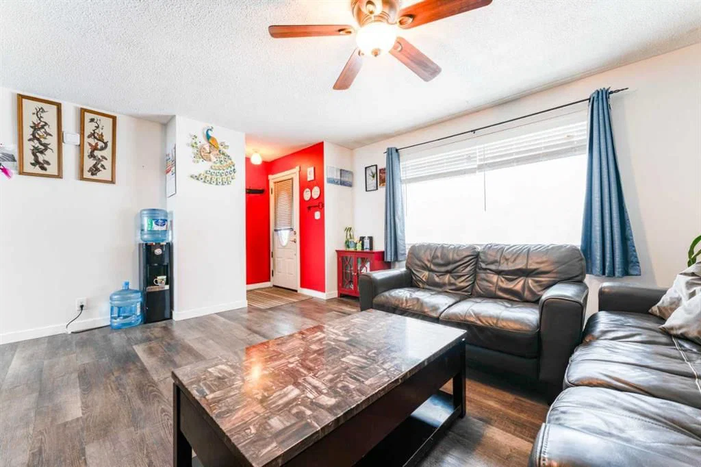 119 Mardale Crescent NE, Calgary — photo 2 of 50