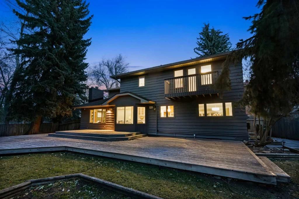 723 Willamette Drive SE, Calgary — photo 3 of 50