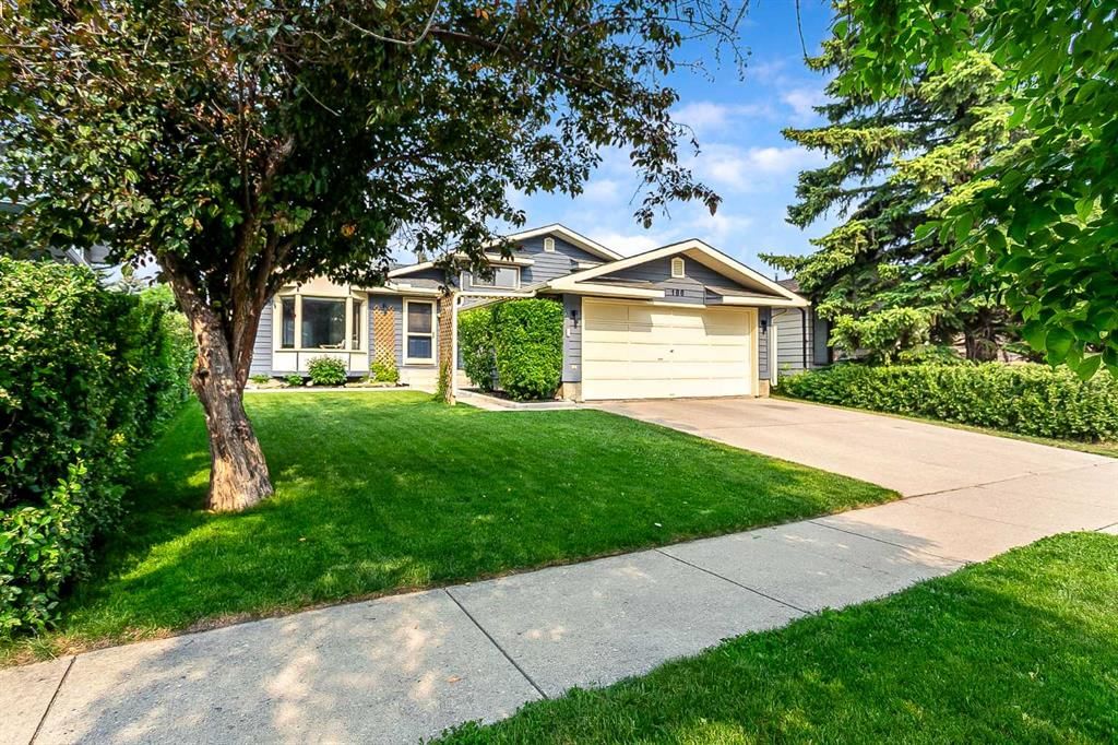 188 Suncrest Way SE, Calgary — main listing photo