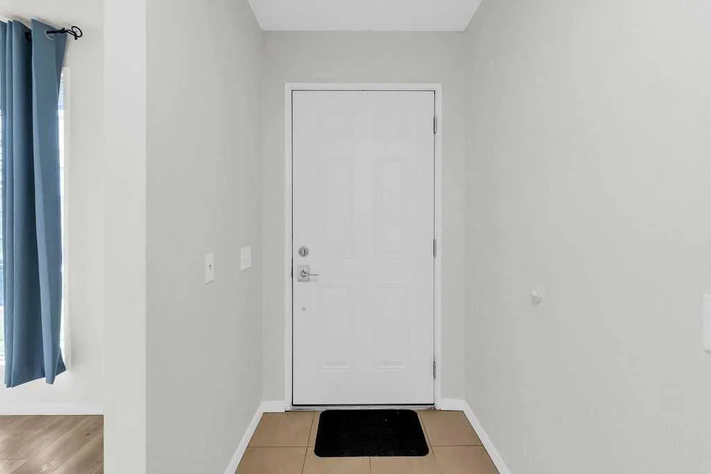 10 Radcliffe Crescent SE, Calgary — photo 2 of 46