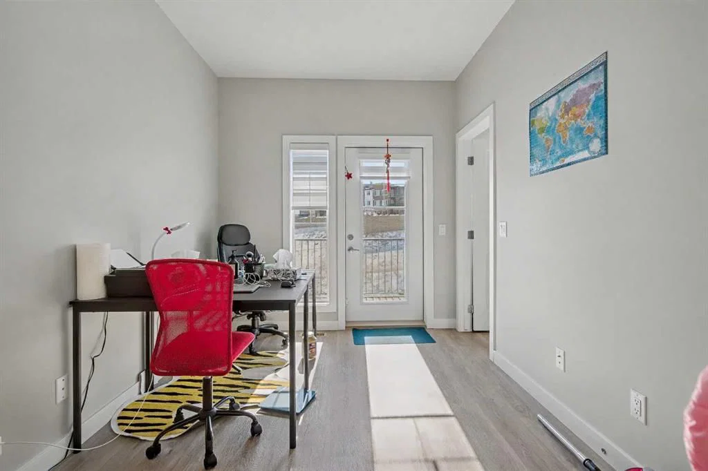613 Sage Hill Grove NW, Calgary — photo 4 of 34