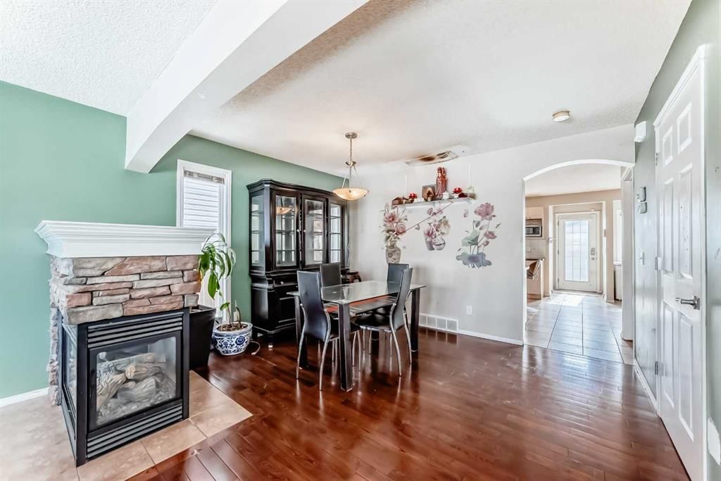 78 Taralea Manor NE, Calgary — photo 5 of 20