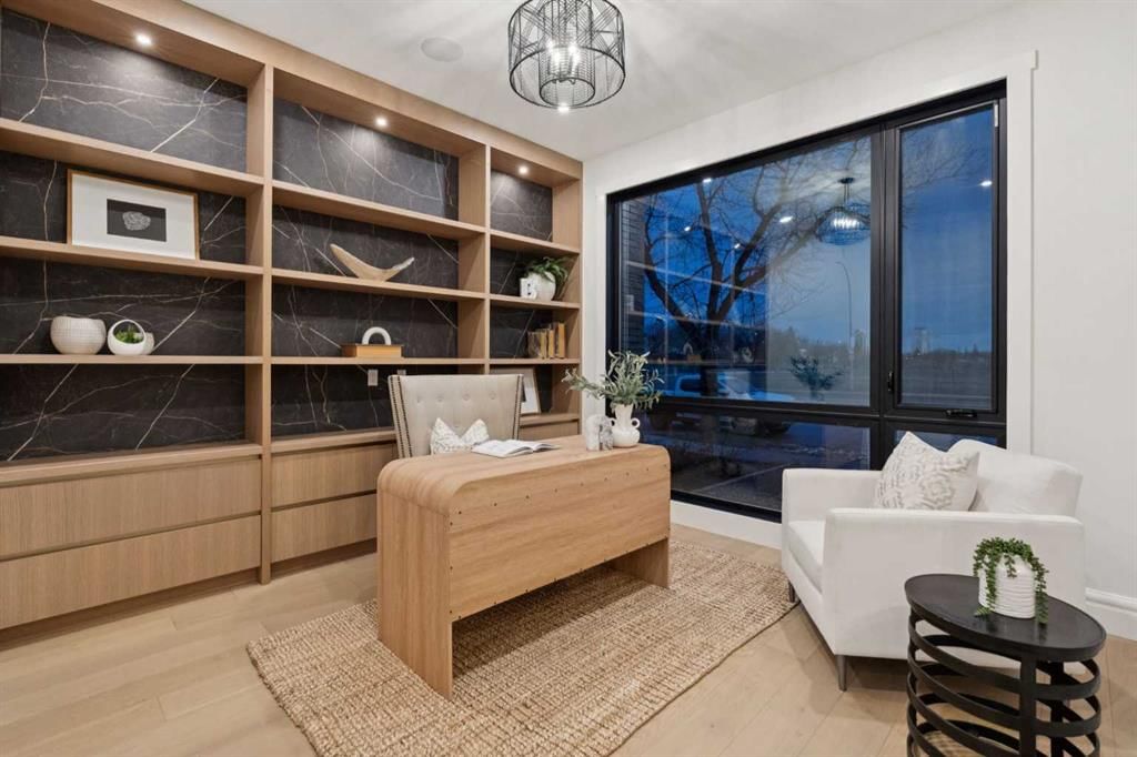 1740 6 Avenue NW, Calgary — photo 4 of 50