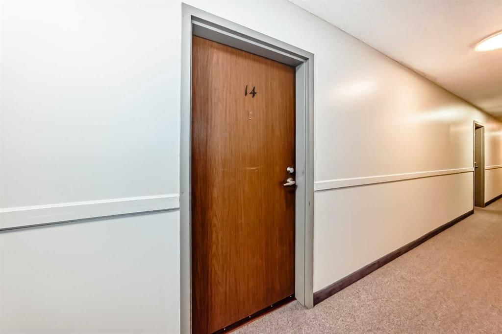 14, 814 4A Street NE, Calgary — photo 4 of 31