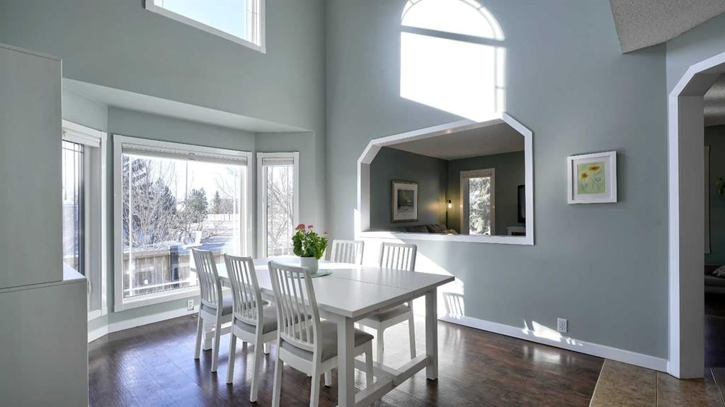 280 Riverwood Circle SE, Calgary — photo 4 of 36