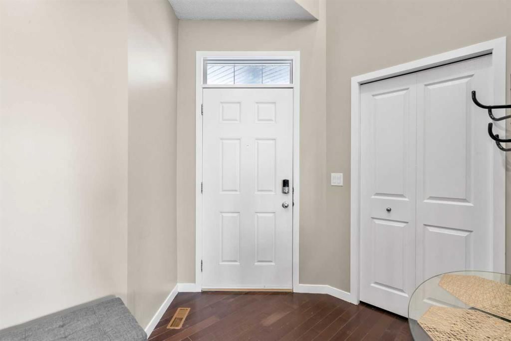 12 Brightoncrest Manor, Calgary — photo 2 of 38