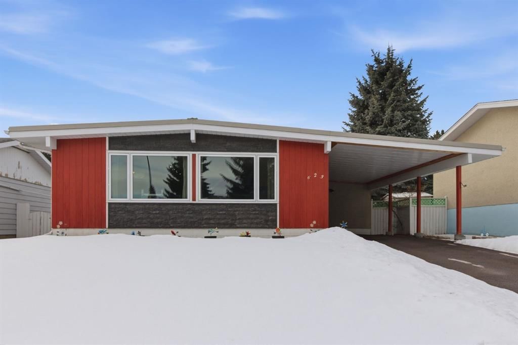 623 104 Avenue SW, Calgary — main listing photo