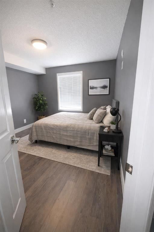 6202, 6000 Somervale Court SW, Calgary — photo 4 of 9