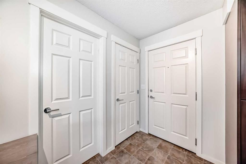 4308, 279 Copperpond Common SE, Calgary — photo 5 of 42