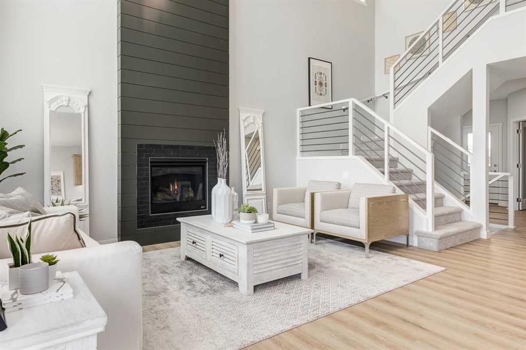 39 Versant Rise SW, Calgary — main listing photo
