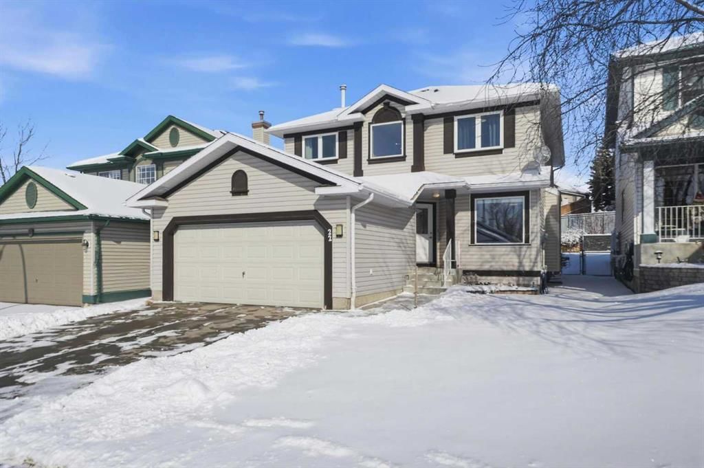 22 Scenic View Close NW, Calgary — photo 2 of 45