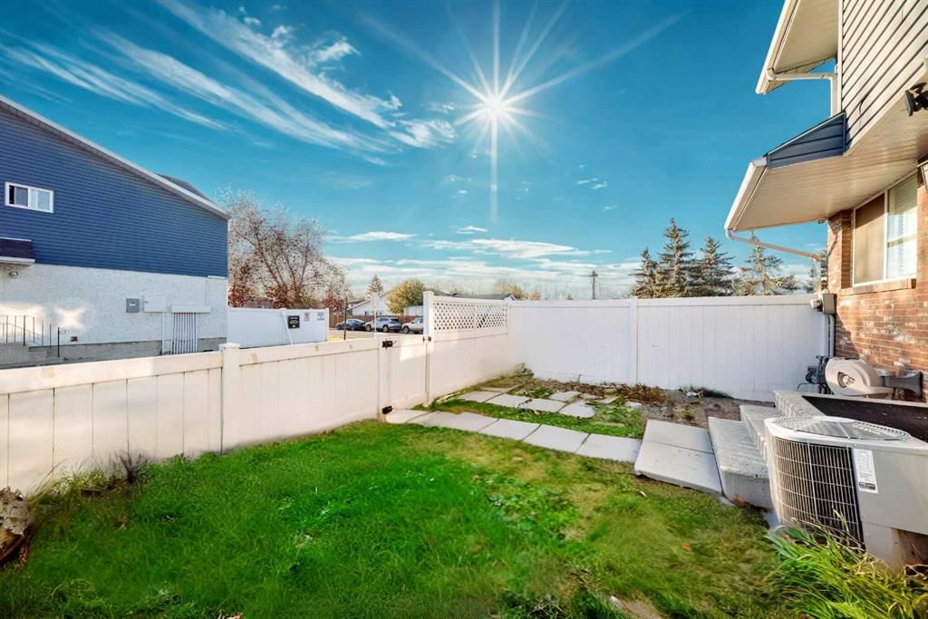 61, 4769 HUBALTA Road SE, Calgary — main listing photo
