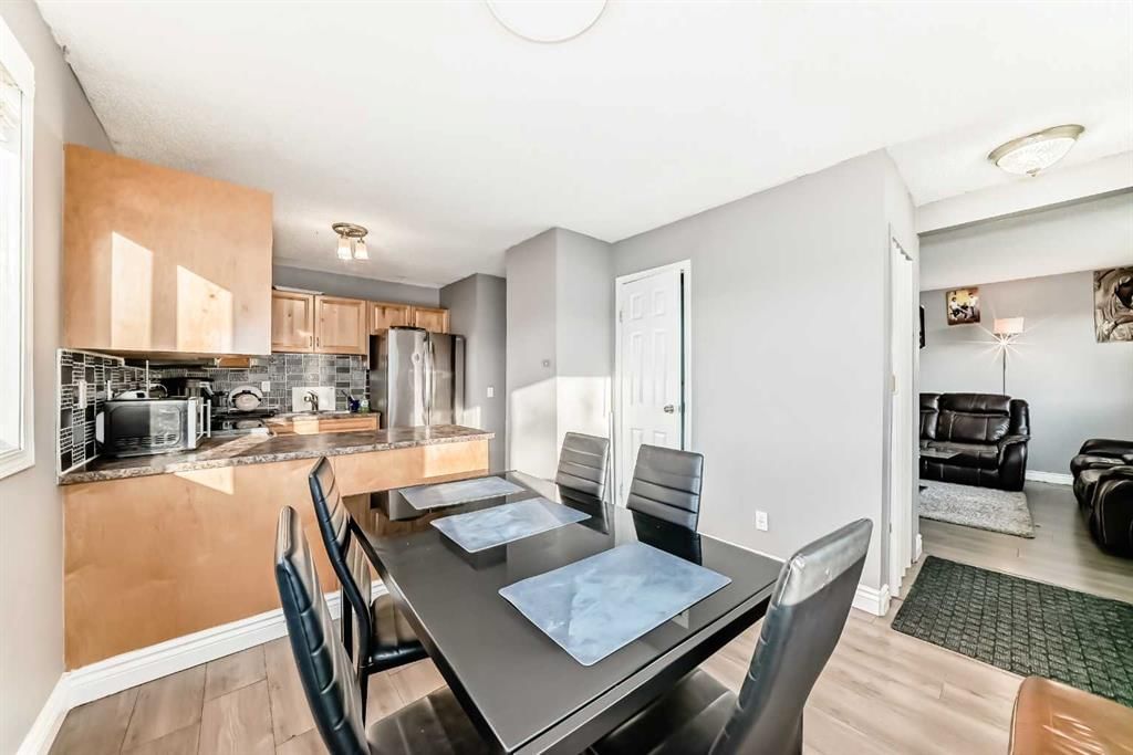 61, 4769 HUBALTA Road SE, Calgary — photo 4 of 33