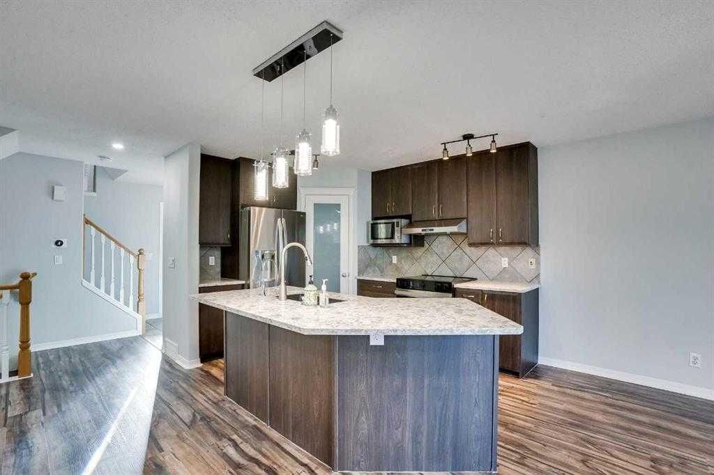 198 New Brighton Circle SE, Calgary — photo 4 of 46