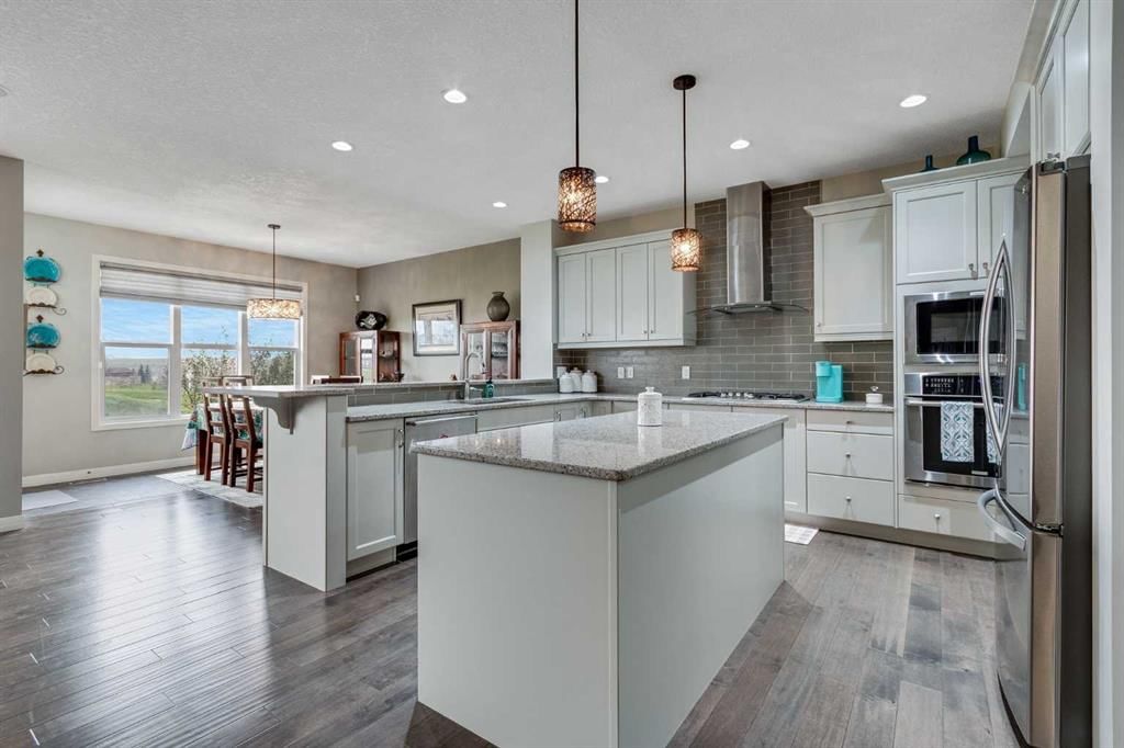 55 Sage Bluff Green NW, Calgary — photo 2 of 47