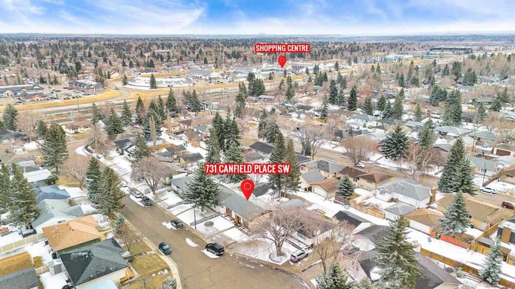 731 Canfield Place SW, Calgary — photo 2 of 30