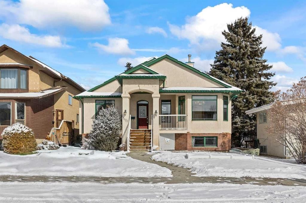 1622 23 Avenue NW, Calgary — main listing photo