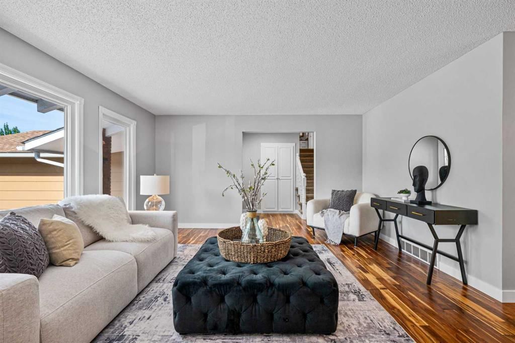 308 Parkridge Green SE, Calgary — photo 4 of 48