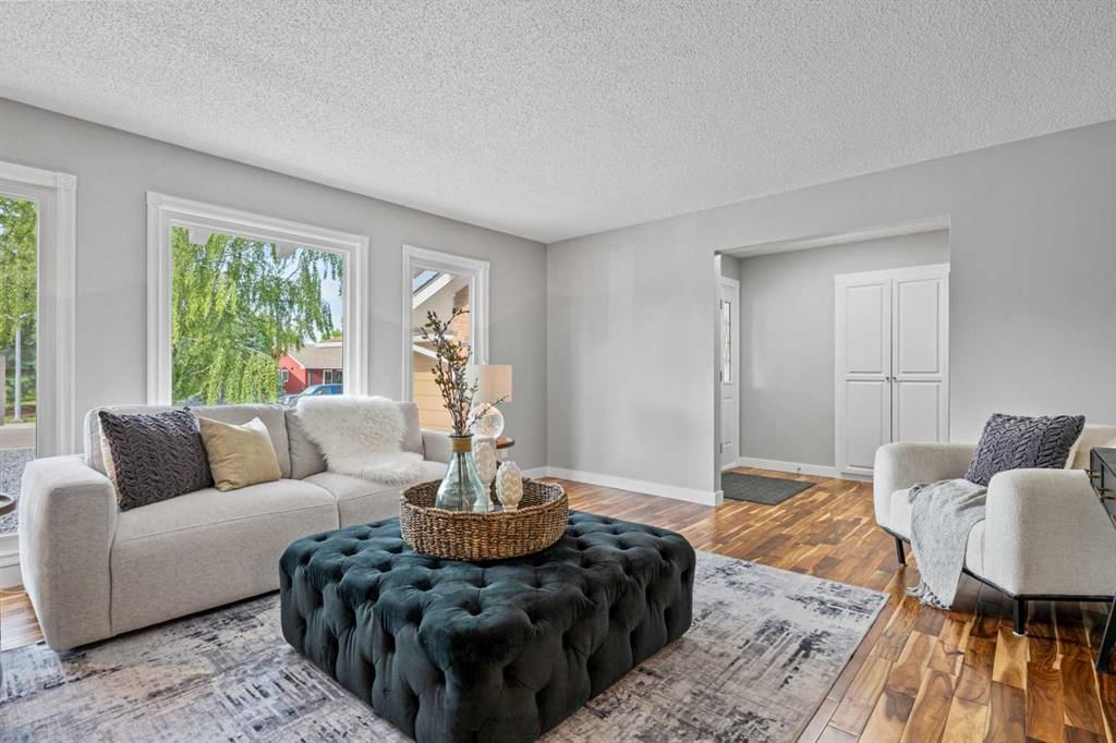 308 Parkridge Green SE, Calgary — photo 5 of 48