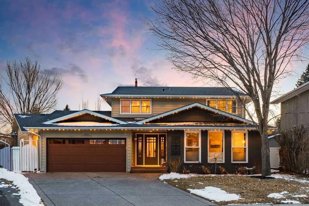 143 Parkview Green SE, Calgary — main listing photo