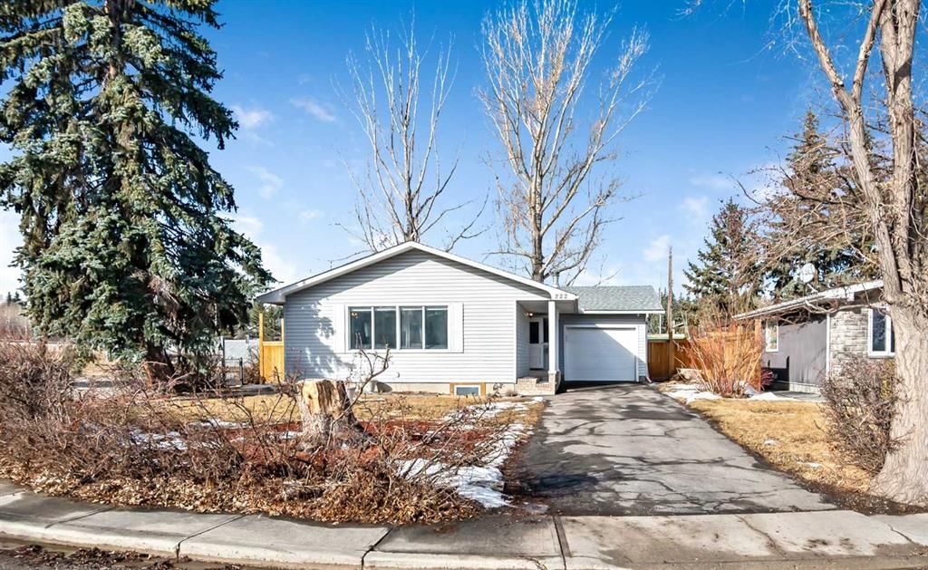 222 Springwood Place SW, Calgary — main listing photo