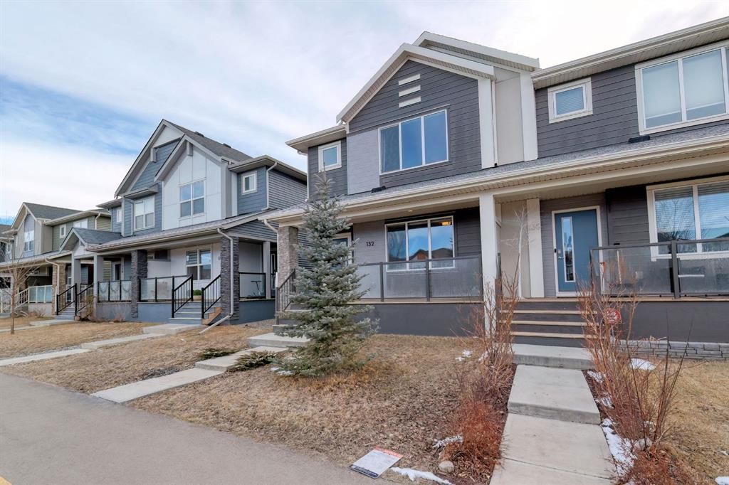 132 Wolf Willow Boulevard SE, Calgary — photo 3 of 40
