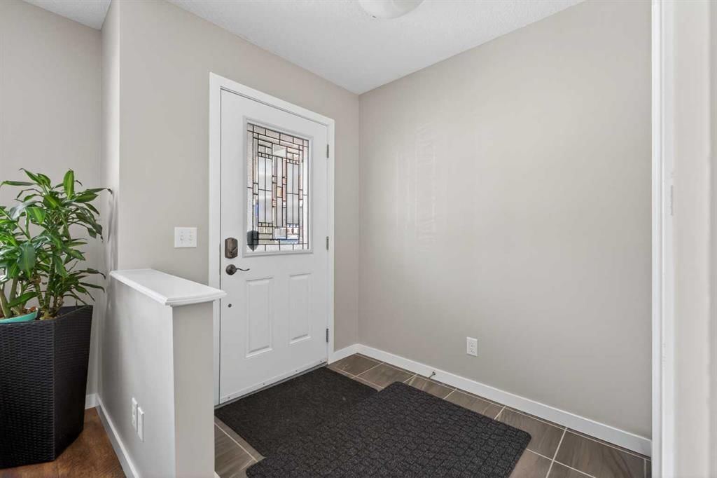 56 Skyview Point Crescent NE, Calgary — photo 3 of 40