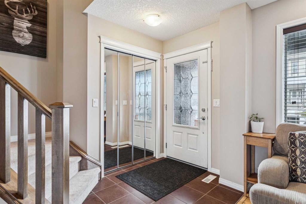 77 New Brighton Heights SE, Calgary — photo 3 of 33