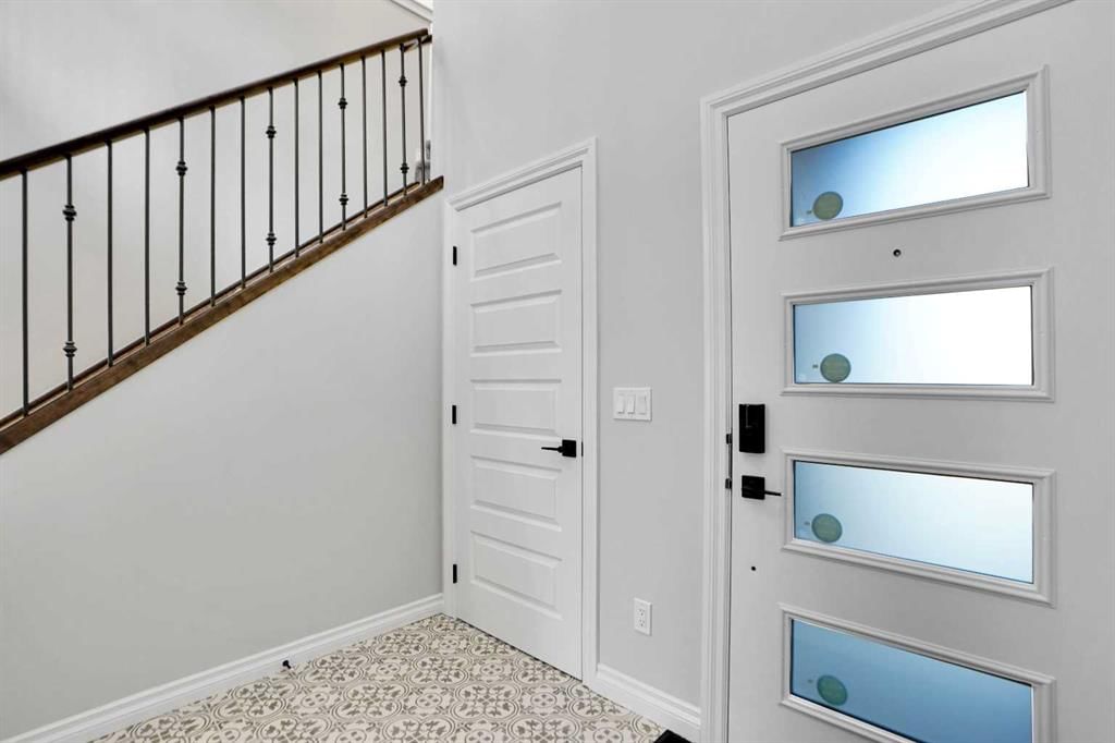 71 Homestead Circle NE, Calgary — photo 4 of 50