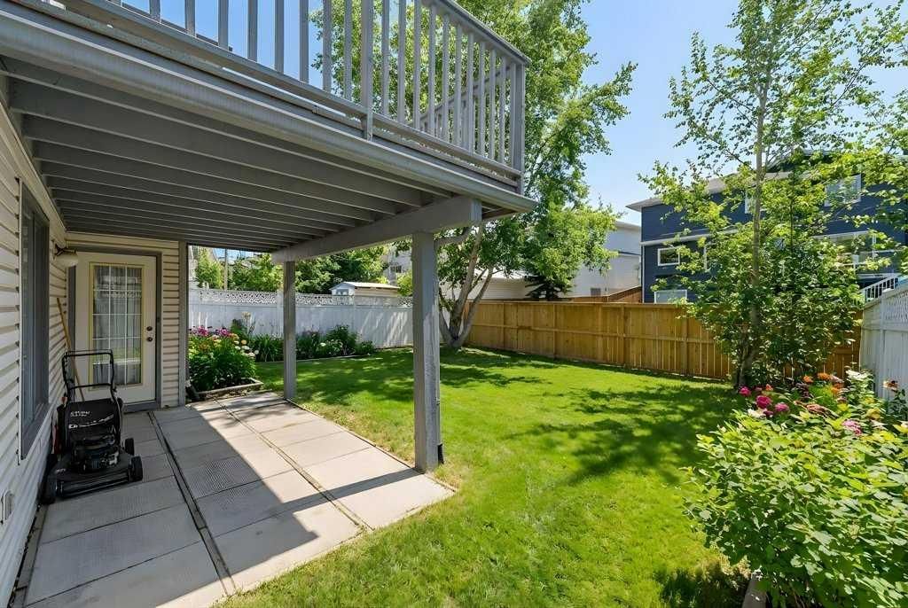 9119 Scurfield Drive NW, Calgary — photo 3 of 44