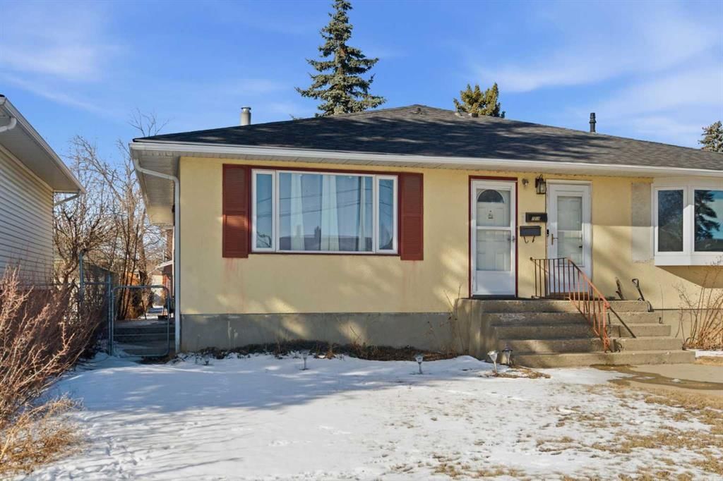 7219A 25 Street SE, Calgary — photo 2 of 16