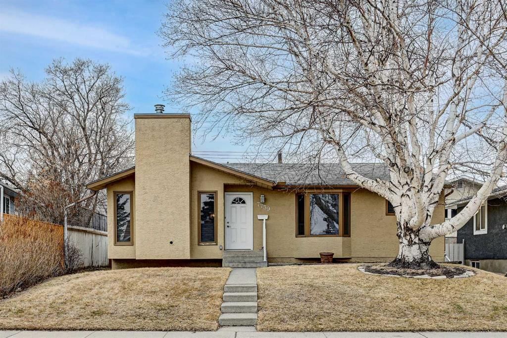 7739 Fleetwood Drive SE, Calgary — main listing photo
