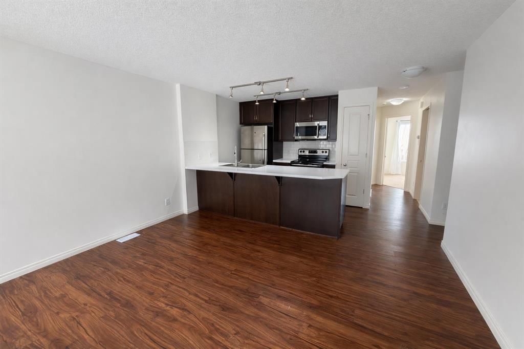 130 Auburn Meadows Walk SE, Calgary — photo 5 of 31
