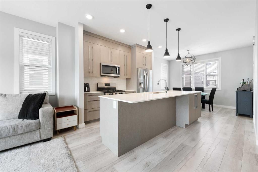 20 Cornerstone Manor NE, Calgary — photo 2 of 28