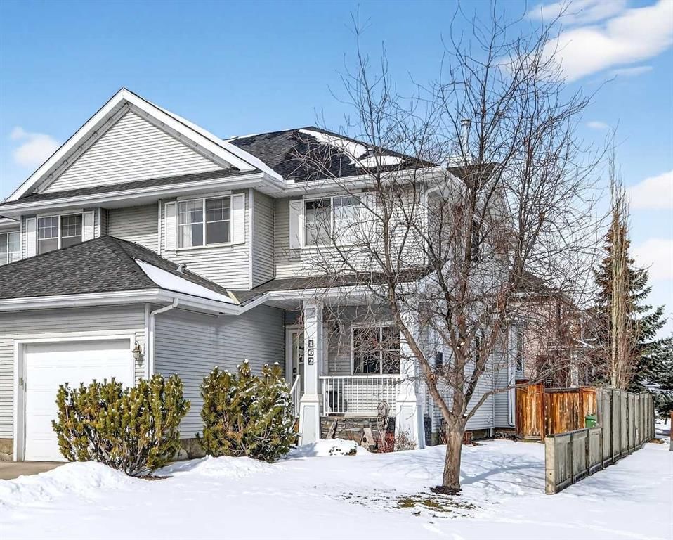 162 Cougartown Circle SW, Calgary — main listing photo