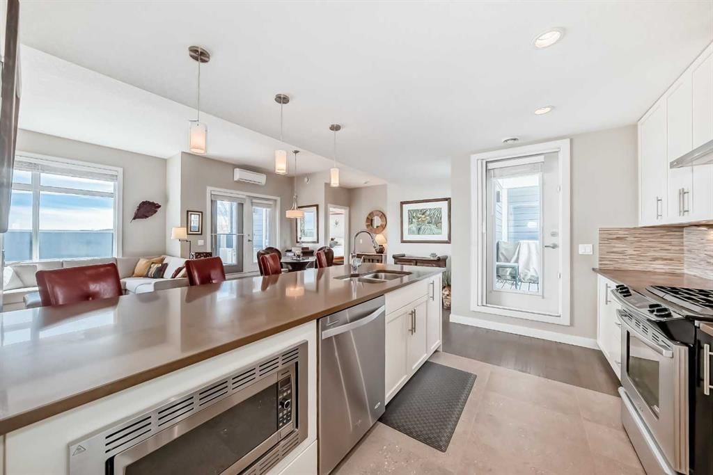 262 Silverado Plains Park SW, Calgary — photo 5 of 29