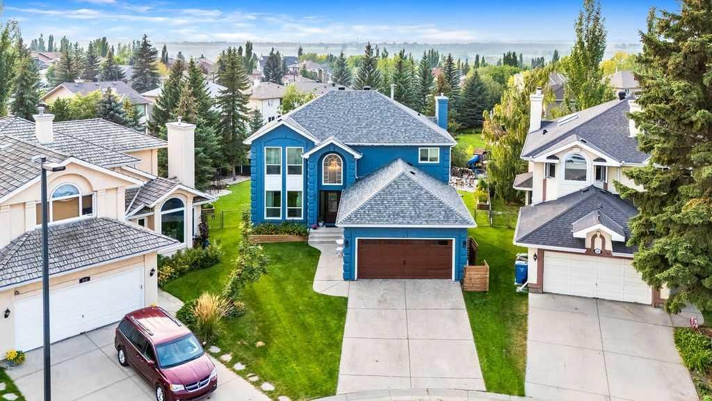 236 Mt Sparrowhawk Place SE, Calgary — main listing photo