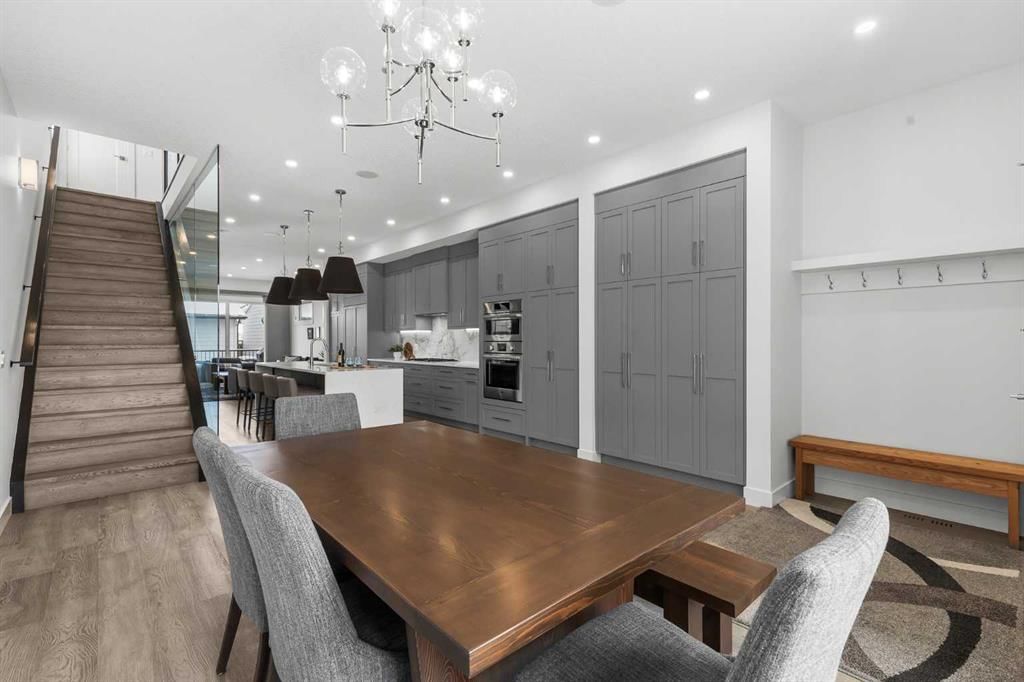 544 37 Street NW, Calgary — photo 3 of 50