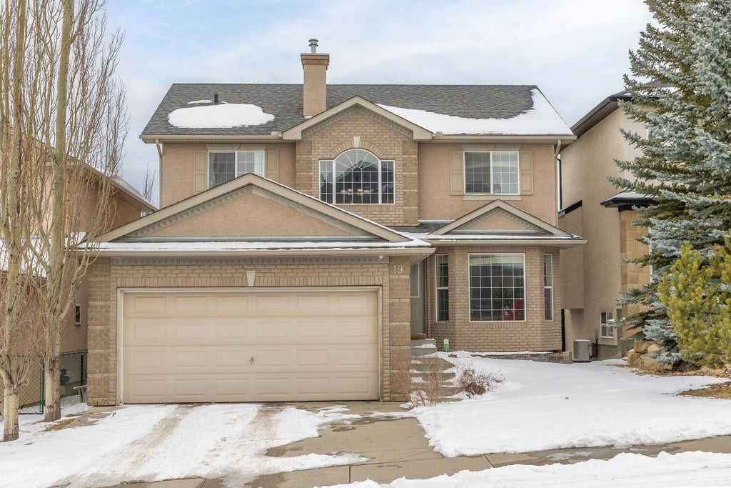 19 Sienna Park Crescent SW, Calgary — main listing photo