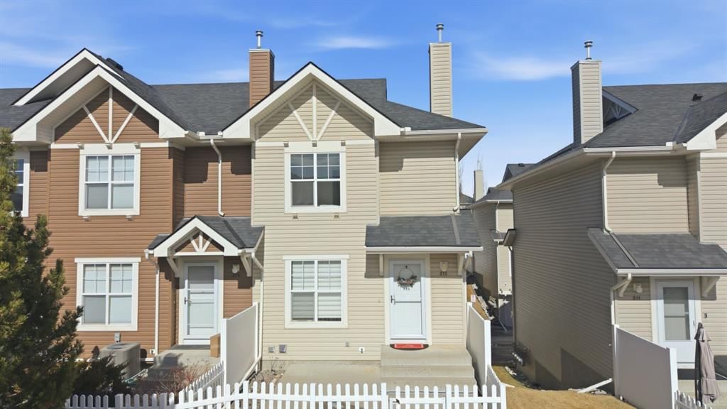 213 Toscana Gardens NW, Calgary — main listing photo