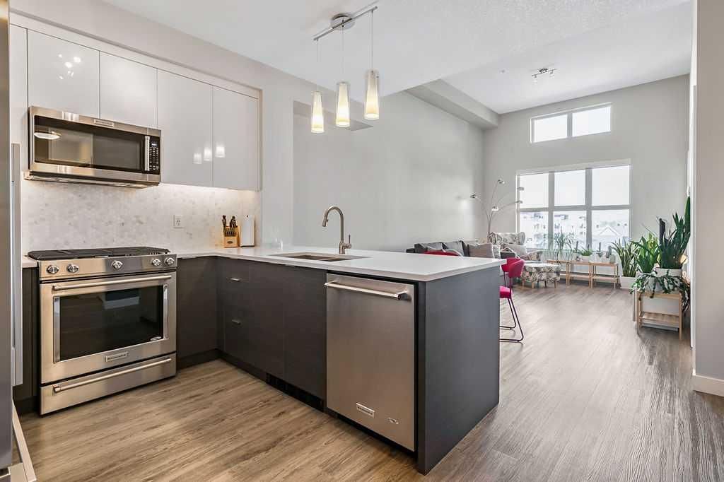 1417, 95 Burma Star Road SW, Calgary — photo 4 of 24