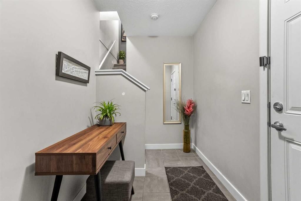 51 Redstone Circle NE, Calgary — photo 4 of 50